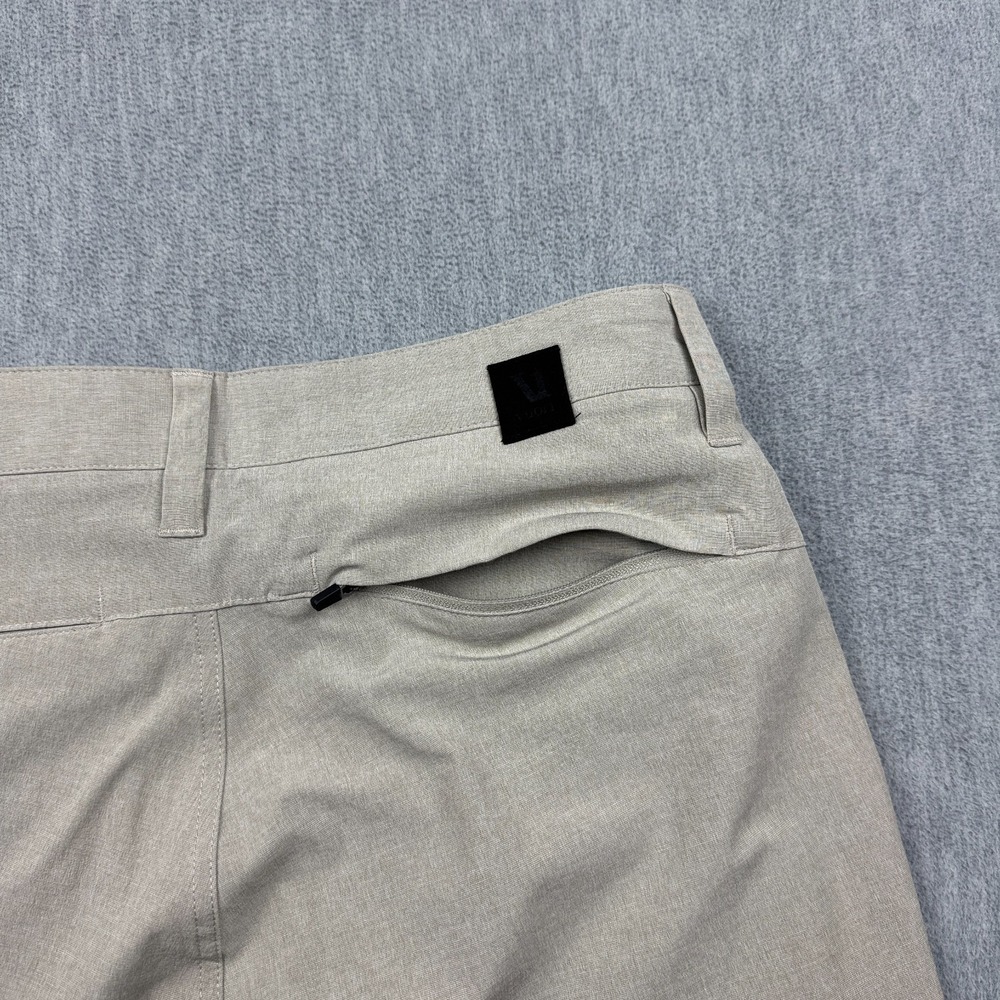 Vuori Aim Shorts Mens 28 Beige Chino Athletic Hiking Outdoor Flat Front V368 - Picture 12 of 14